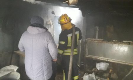 В Никополе сгорел сарай на улице Хлястикова