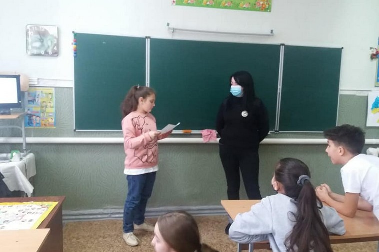 Полиция Никополя провела уроки кибербезопасности в школах города