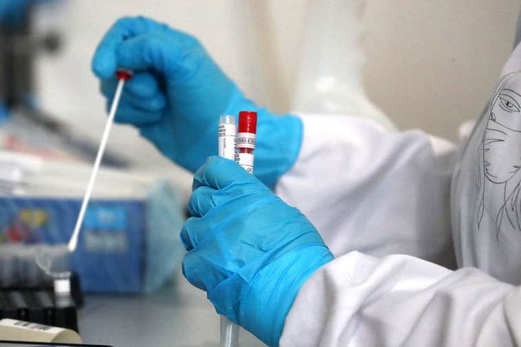 Количество новых случаев коронавируса в Никополе и Марганце на 12 февраля