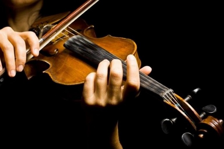 [:ru]Гран-при и первые места: юные никопольские скрипачки победили в региональном конкурсе (фото)[:ua]Гран-прі і перші місця – юні нікопольські скрипалі перемогли у регіональному конкурсі (фото)[:]
