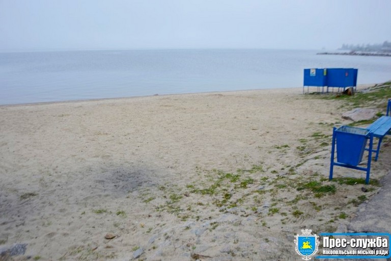 [:ru]В Никополе убрали 28 тысяч квадратных метров пляжа (фото)[:ua]У Нікополі прибрали 28 тисяч квадратних метрів пляжу (фото)[:]