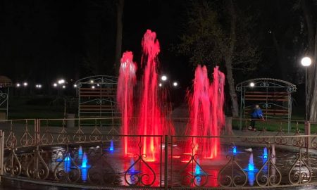 В парку Покрова запустили фонтани - красиві фото