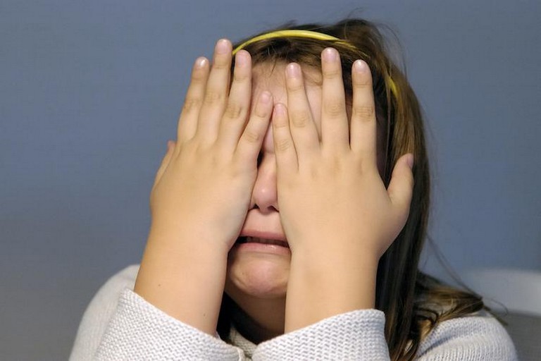 [:ru]В Никополе медики "скорой" спасали трехлетнего ребенка с осколком стекла в глазу[:ua]У Нікополі медики «швидкої» рятували трирічну дитину зі скляним осколком в оці[:]