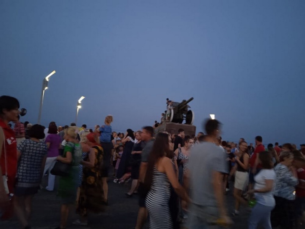 День металургів на набережній у Нікополі