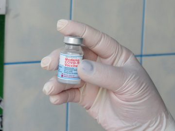 Вакцинация Модерной в Никополе