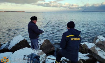 Как безопасно рыбачить зимой