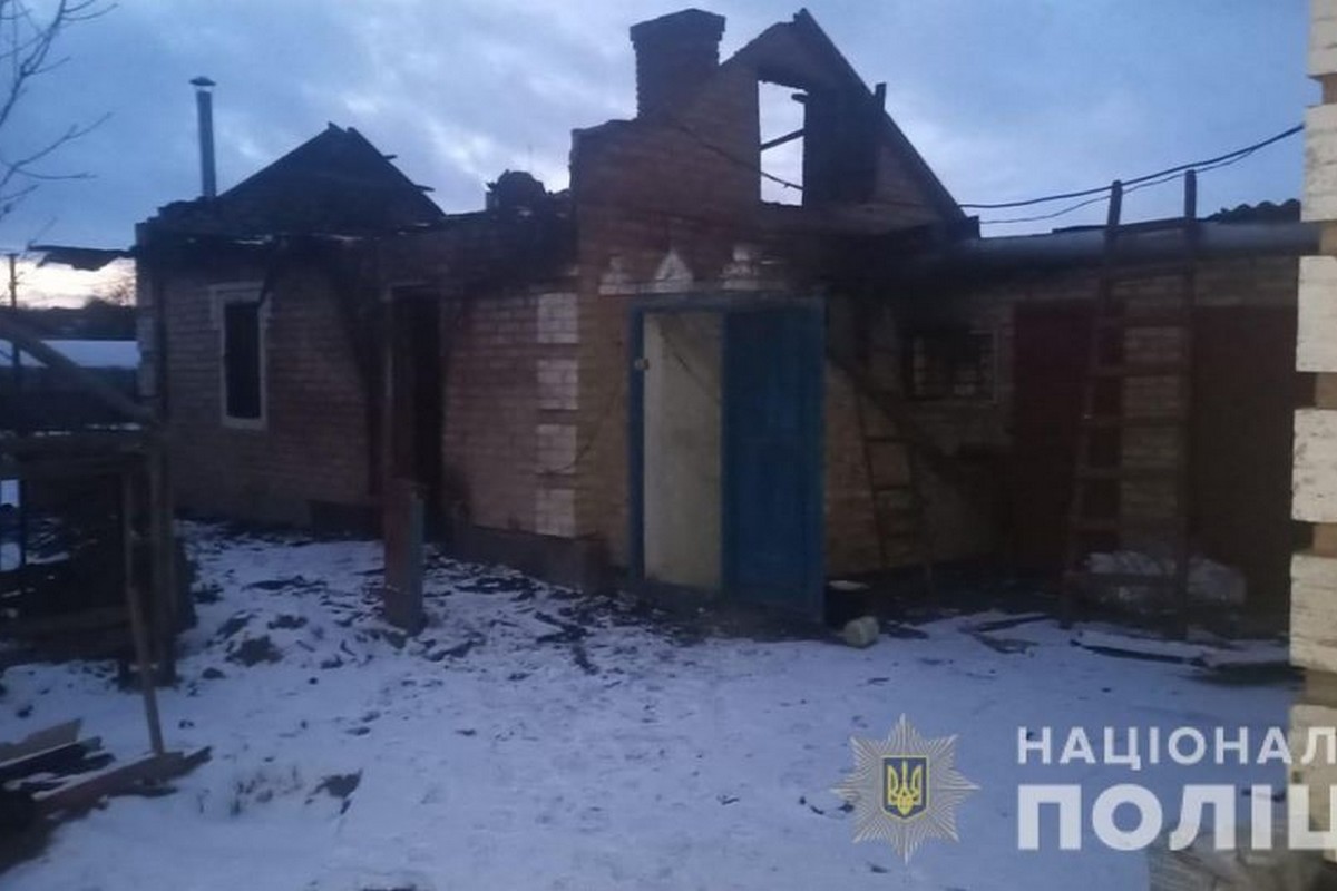 «Убил и поджег дом»: полиция Никополя задержала 36-летнего подозреваемого в преступлении