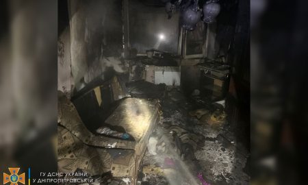 В Никополе на улице Патриотов Украины горела квартира