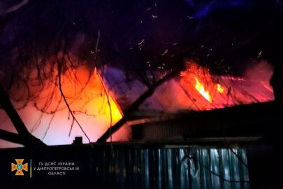 В Никополе 5 февраля горел жилой дом (фото)