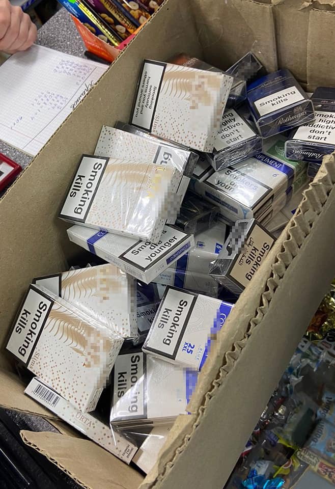 Полиция Никополя изъяла 5 тысяч пачек контрафактных сигарет
