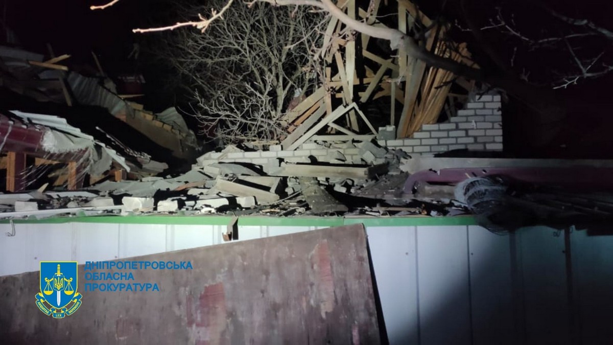 Фото наслідків обстрілу «Градами» на Дніпропетровщині оприлюднила прокуратура