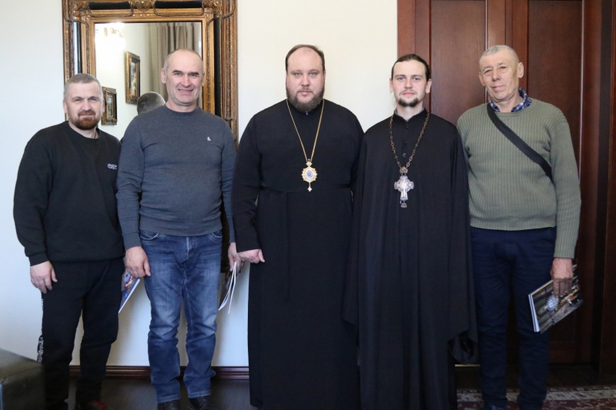 На Дніпропетровщині три громади УПЦ МП перейшли до Православної церкви України