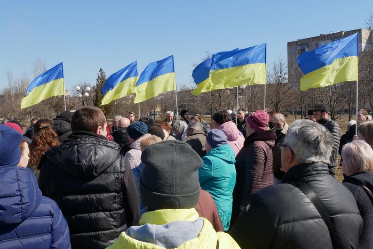 В Покрове провели в последний путь 26-летнего Защитника Украины