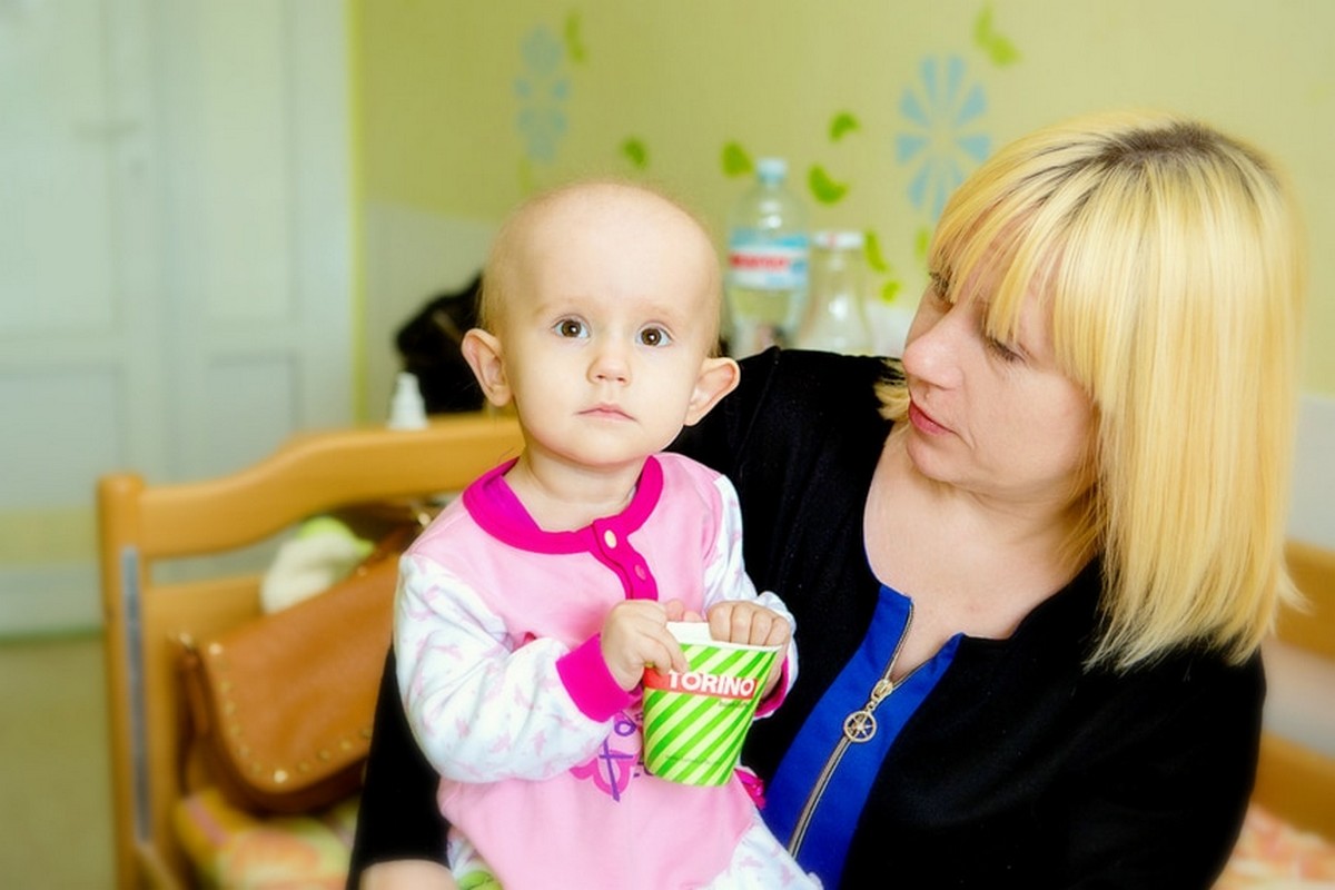 Хворі діти з Нікополя можуть отримати лікування у європейських клініках: куди звертатися