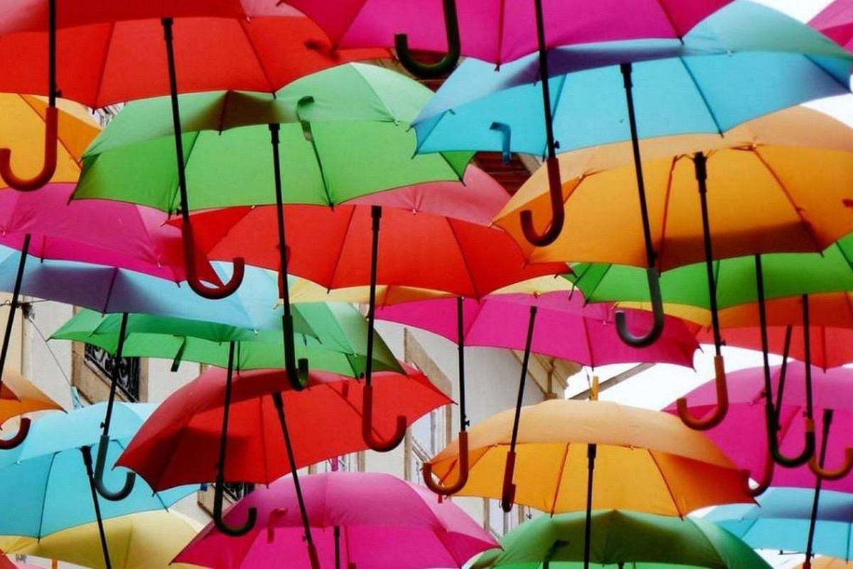 У Нікополі розшукуються зламані парасольки – вони потрібні для бійців