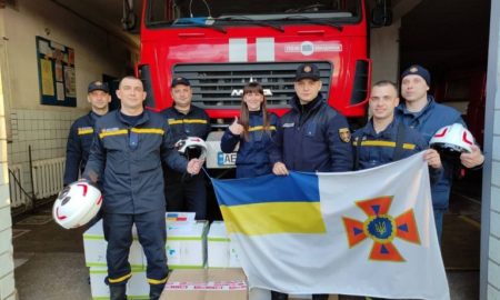 Никопольские спасатели получили гуманитарную помощь от поляков