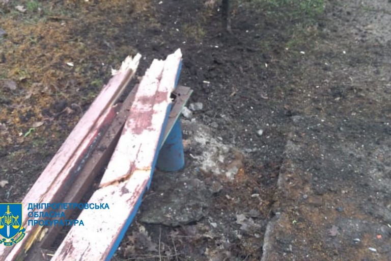 Фото последствий обстрела Зеленодольска 19 апреля обнародовала прокуратура