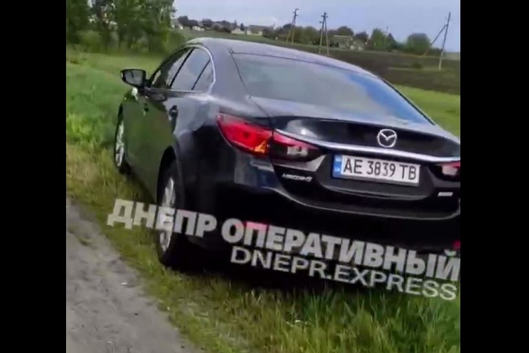 На Дніпропетровщині водій на шаленій швидкості збив на смерть двох дівчат - відео