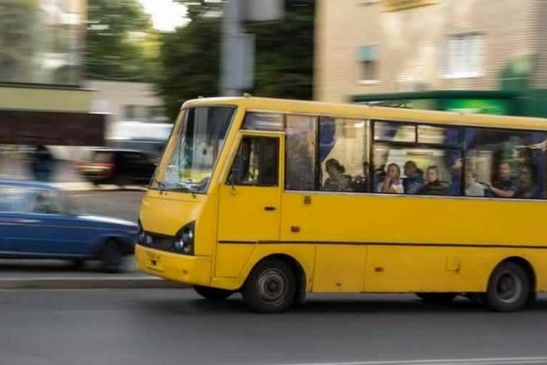 Розклад приміських і міжміських автобусів з Нікополя 21 травня