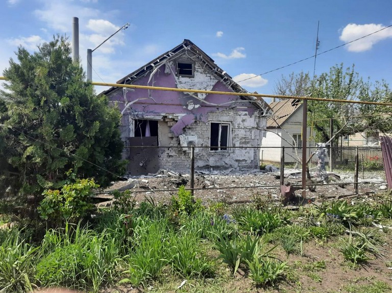 Ворог обстріляв два села на Дніпропетровщині з «Градів» 4 травня: десятки будинків пошкоджені