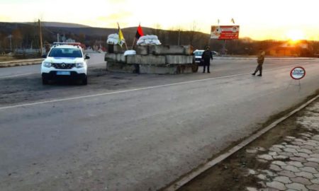 Поліція Нікопольщини виявила автомобілі у розшуку під час перевірок на блок-постах