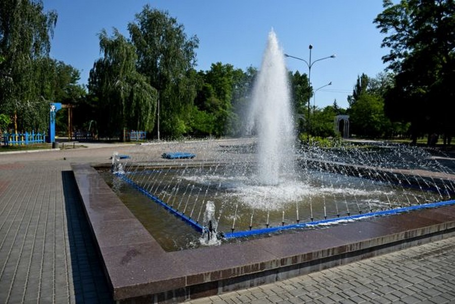 У Нікополі запустили ще один фонтан (фото)