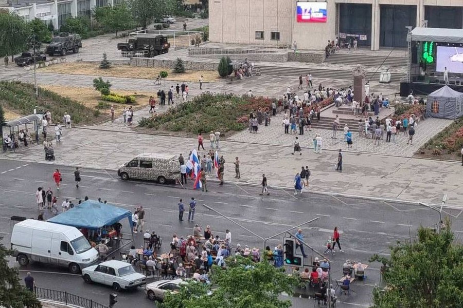 «На святкування дня росії в Енергодарі прийшли 3-4 десятки людей» - міський голова