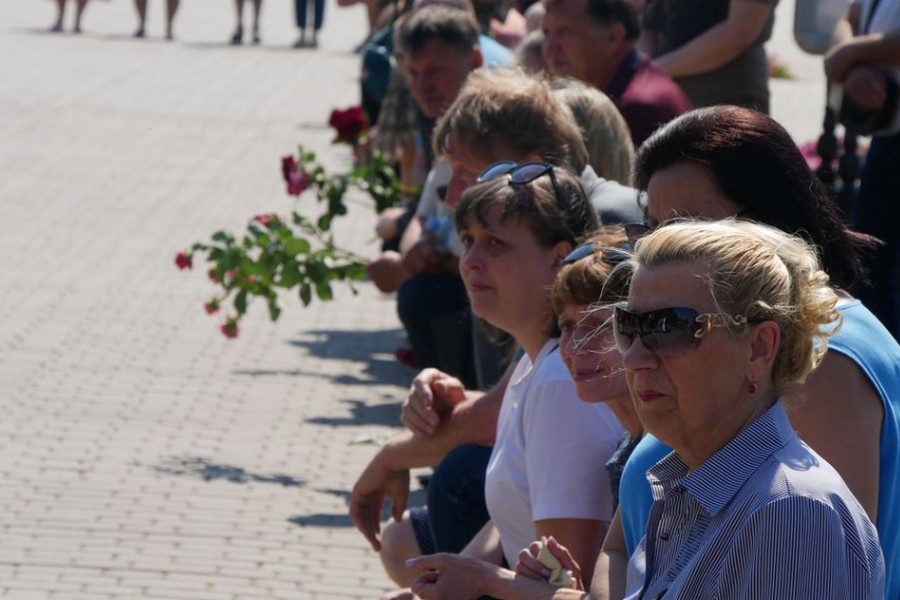 У Покрові 9 червня провели в останню путь загиблого Героя (фото)