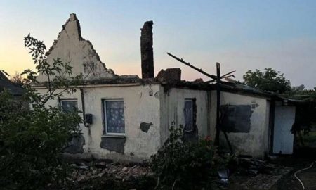 У знищеному російською ракетою будинку в Покрові було немовля і ще двоє дітей – з ними працюватимуть психологи