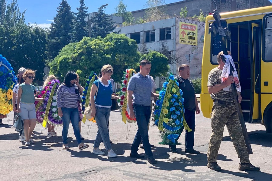 У Нікополі 13 липня простилися із полеглим на війні Героєм