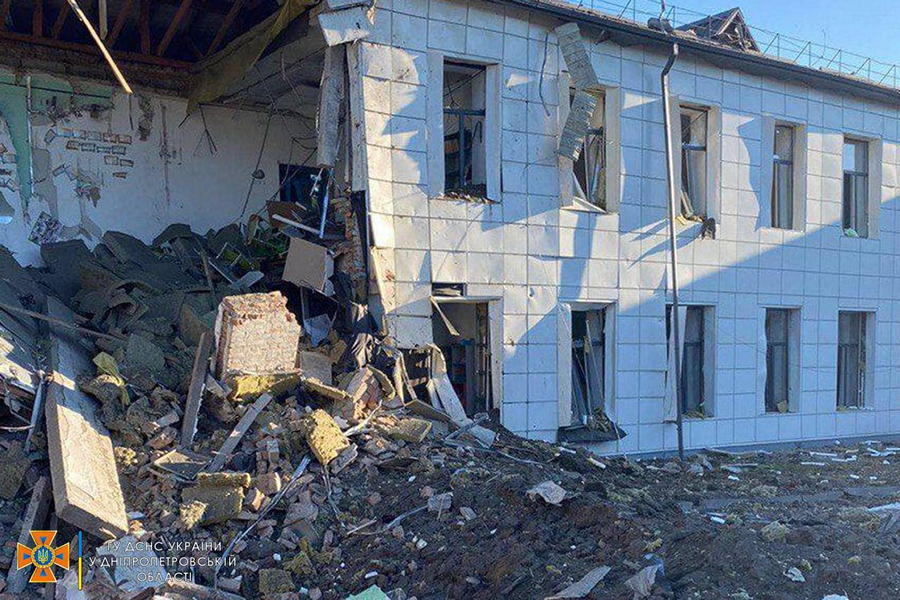 Масова ворожа атака на Дніпропетровщину: у ДСНС розповіли про наслідки