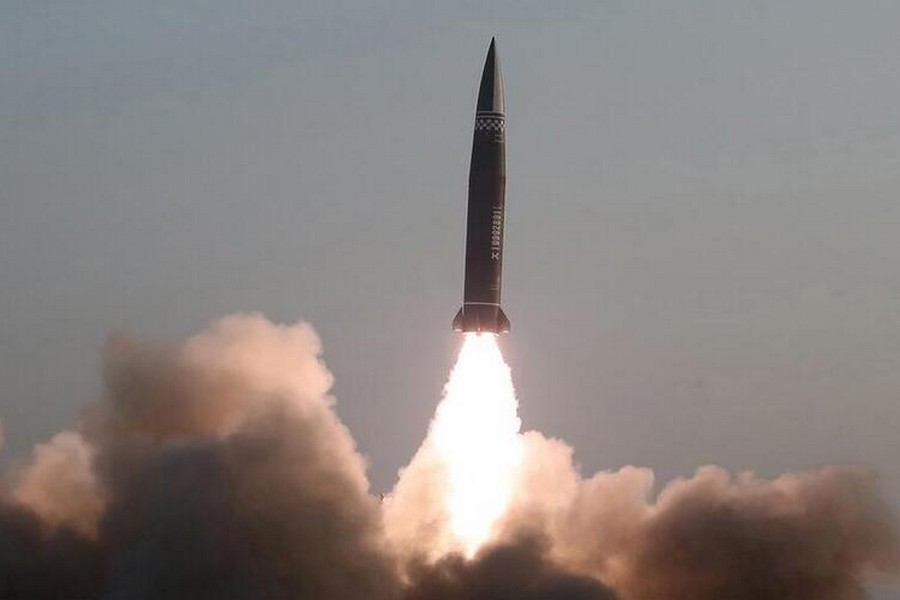 Окупанти трьома ракетами зруйнували підприємство під Кривим Рогом: втрати уточнюються