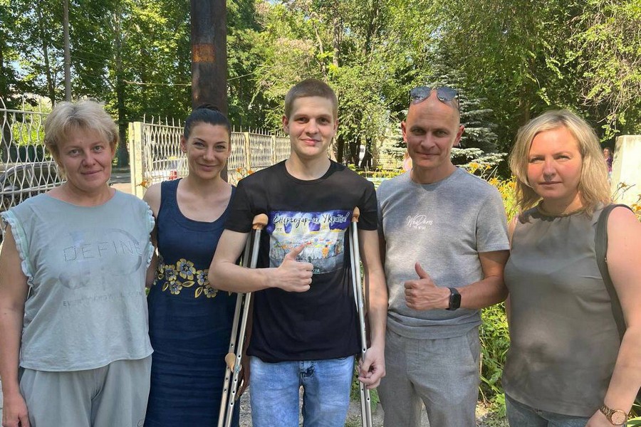 22-річний захисник «Азовсталі» з Енергодара втратив ногу, але не жагу до життя
