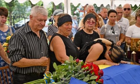 У Нікополі 5 серпня провели в останню путь трьох загиблих воїнів (фото)