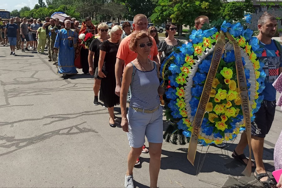 У Нікополі 17 серпня простилися із загиблим на війні Героєм