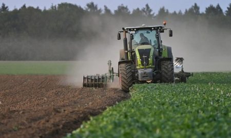 У Нікополі поліція оголосила підозру трактористу за пошкодження об’єктів культурної спадщини