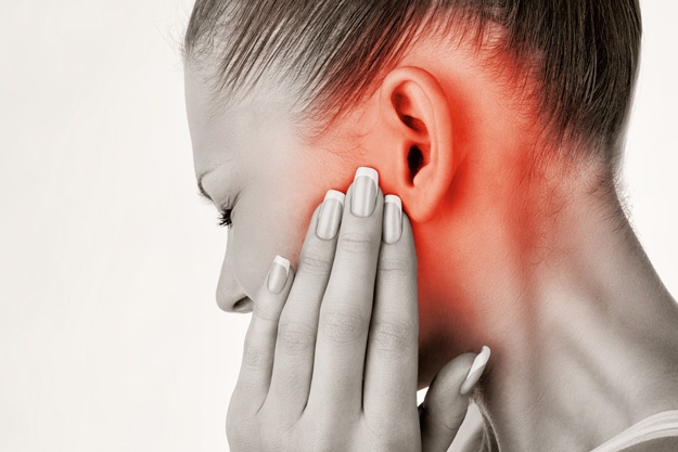 Отит середнього вуха: як зарадити недугові