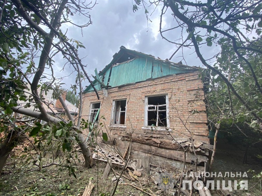 Обстріли Нікопольського району 14 вересня: поліція відкрила кримінальне провадження