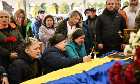 У Нікополі 25 жовтня провели в останню путь загиблого Героя