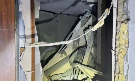 «В одному з будинків зруйновано 4 квартири» - Олександр Саюк про обстріли Нікополя 4 жовтня