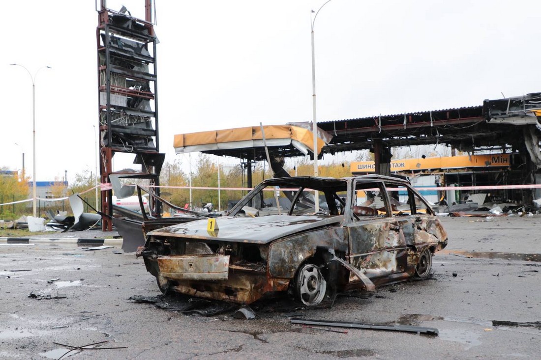 Росіяни відзвітували, що «знищили у Дніпрі нафтосховище» - Микола Лукашук показав, як виглядає заправка після удару