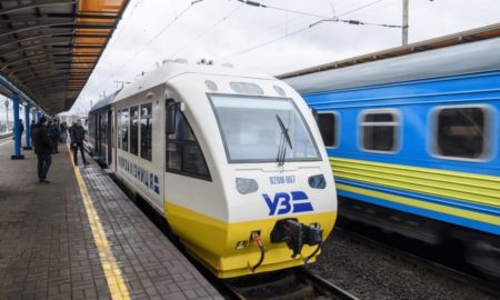 Укрзалізниця попередила про затримку поїздів, що курсують через Дніпропетровщину - список