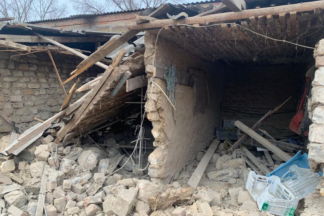 У Нікопольському районі внаслідок обстрілів пошкоджено будинки