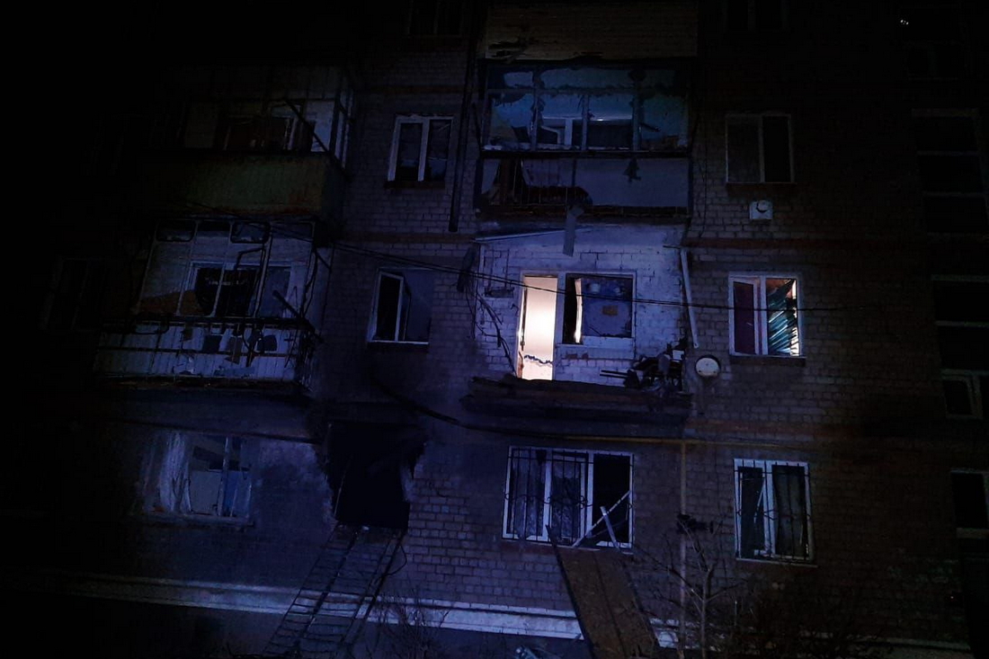 Євген Євтушенко розповів про наслідки обстрілів Нікополя і району вночі 13 листопада