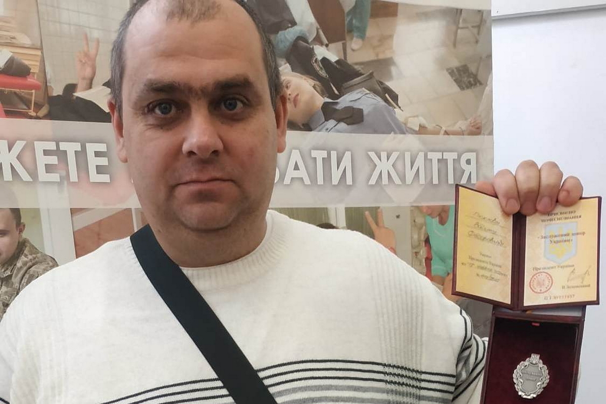 Мешканець Червоногригорівки здав 98 літрів крові і отримав звання Заслуженого донора України