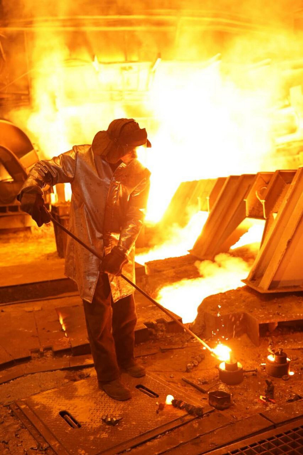 У Кривому Розі 10 металургів під час блекауту врятували завод від техногенної катастрофи