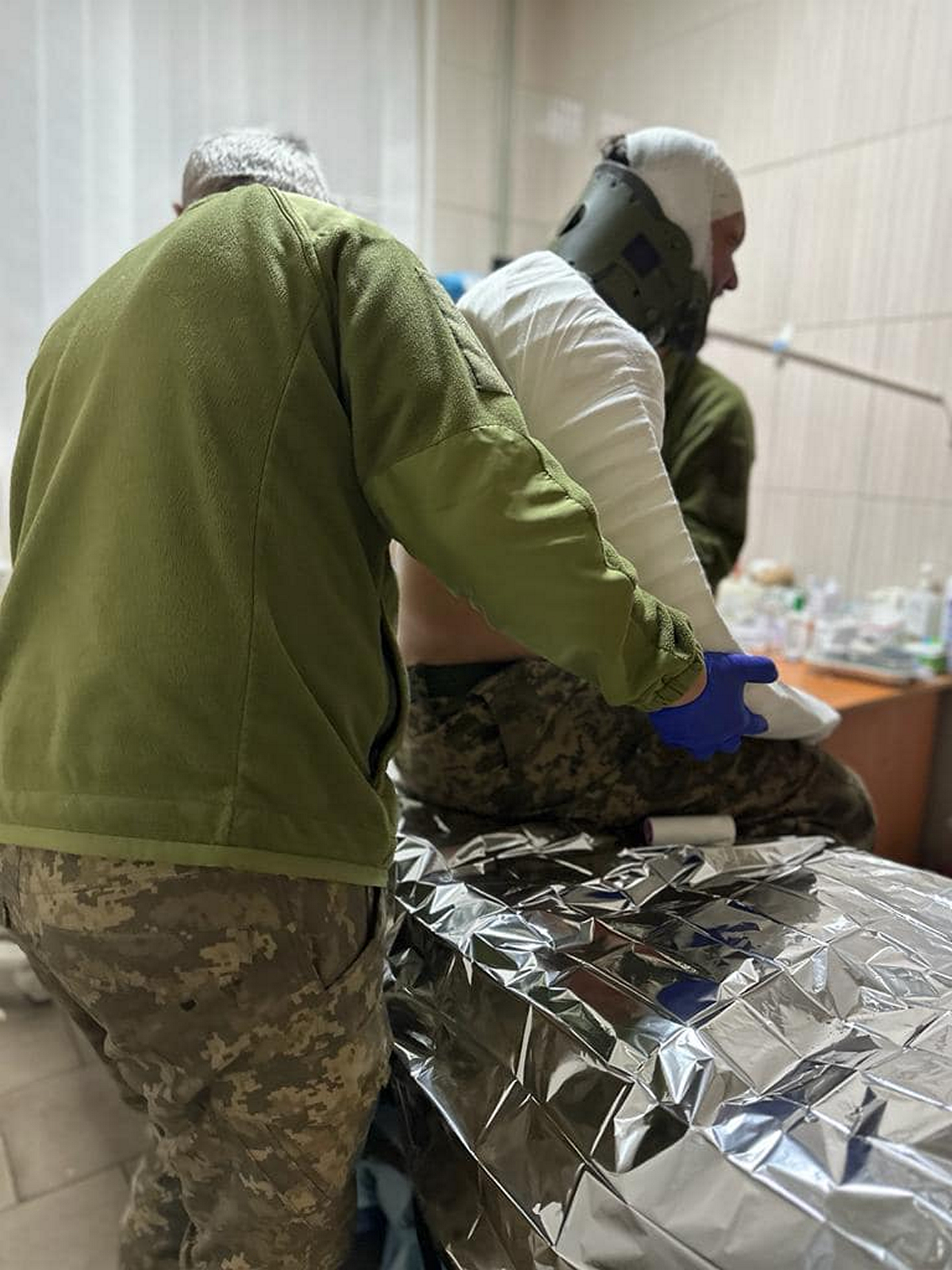 Рідна для нікопольців 25-та бригада показала роботу своїх янголів – військових медиків