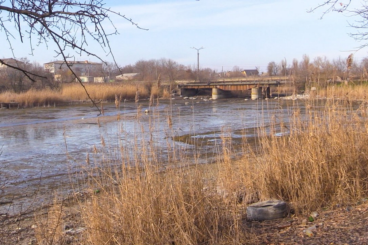 Через обміління Каховського водосховища абоненти КП «Дніпро» можуть залишитися без водопостачання