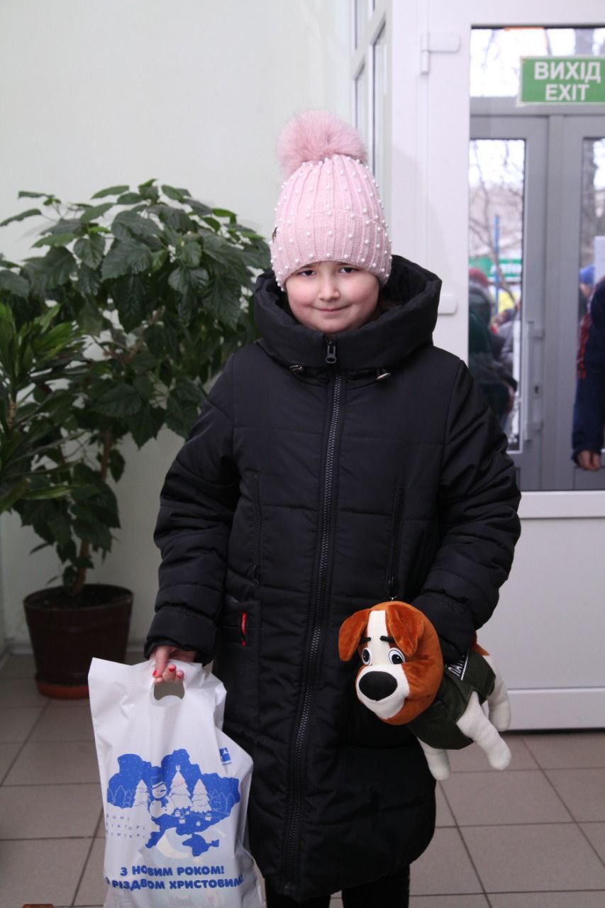 Початок роздачі дитячих пакунків і тихий день – Євген Євтушенко про 5 січня на Нікопольщині