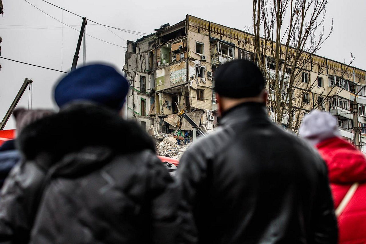 Ракетний удар по Дніпру – кількість жертв зросла станом на вечір 15 січня